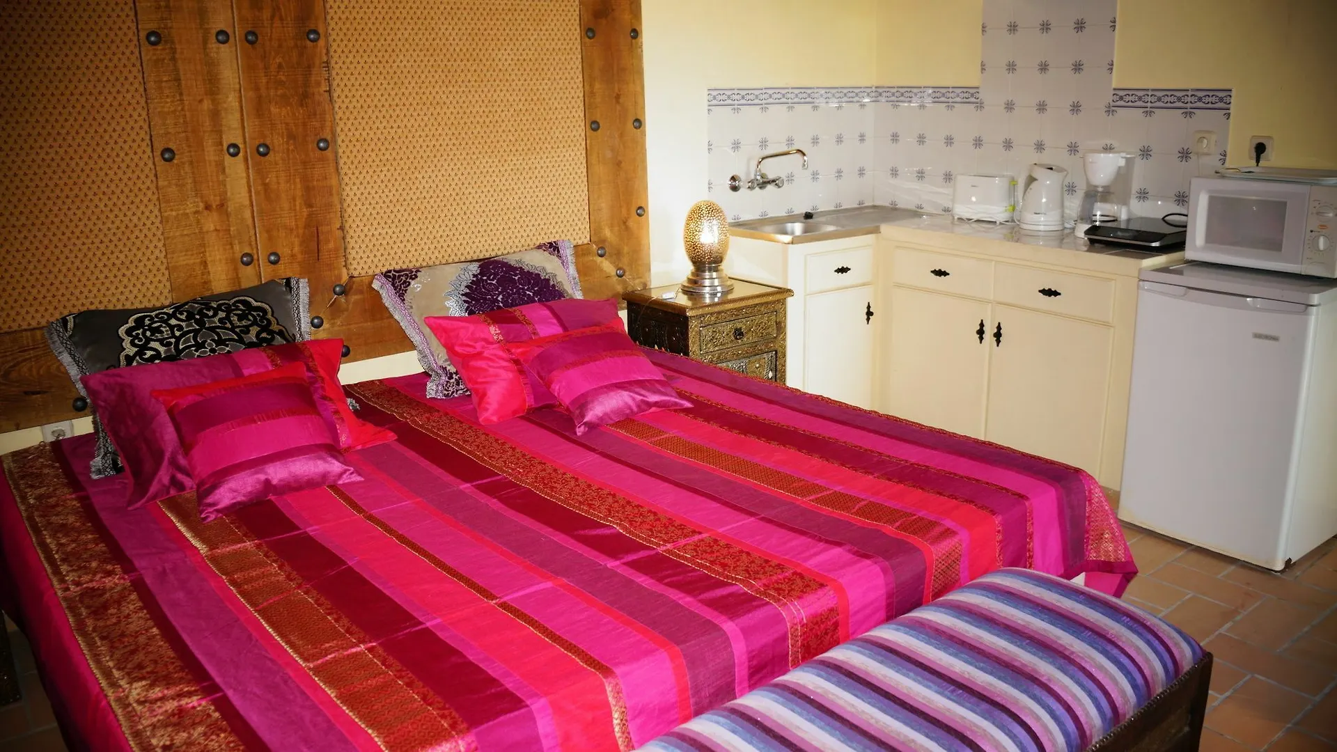 *** Guest house Inn Seventies Cheap And Chic Lagos Portugal