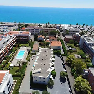 L'etape Hotel Villeneuve-Loubet