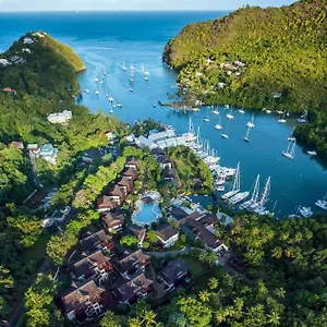 https://capella-marigot-bay-resort-marina.comcaribbean.com