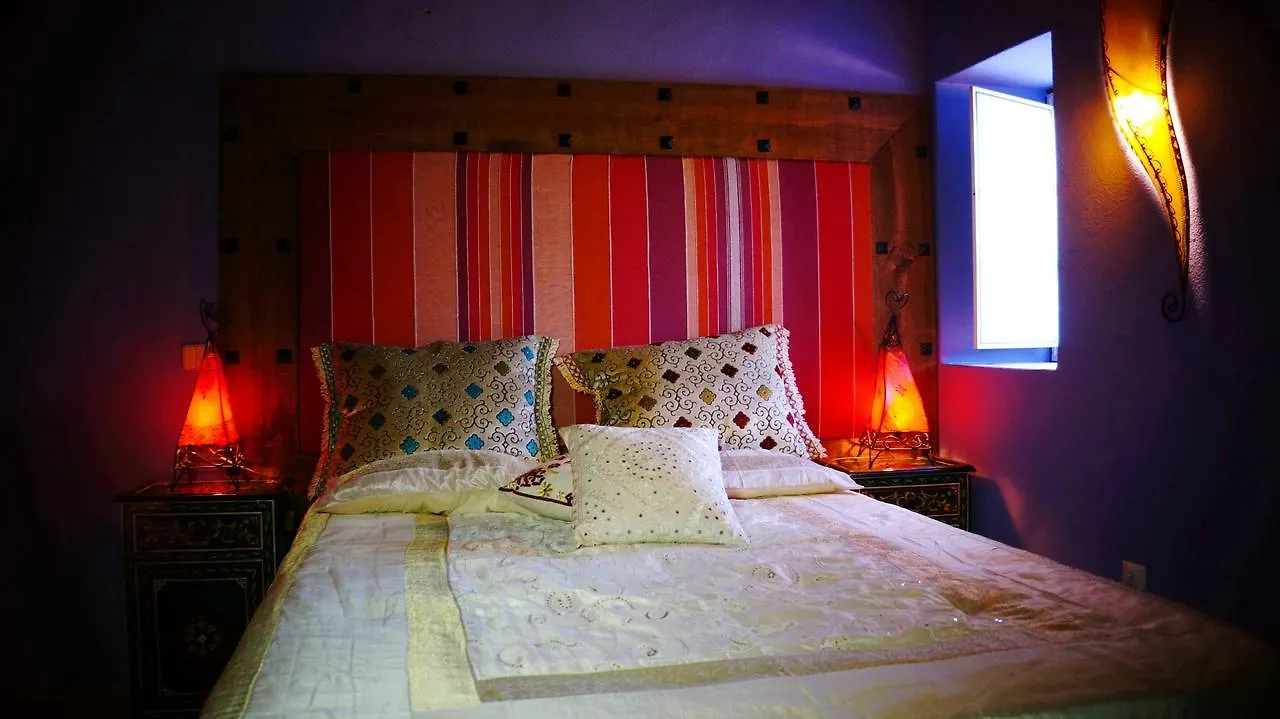 Inn Seventies Cheap & Chic Two Lagos Portugal
