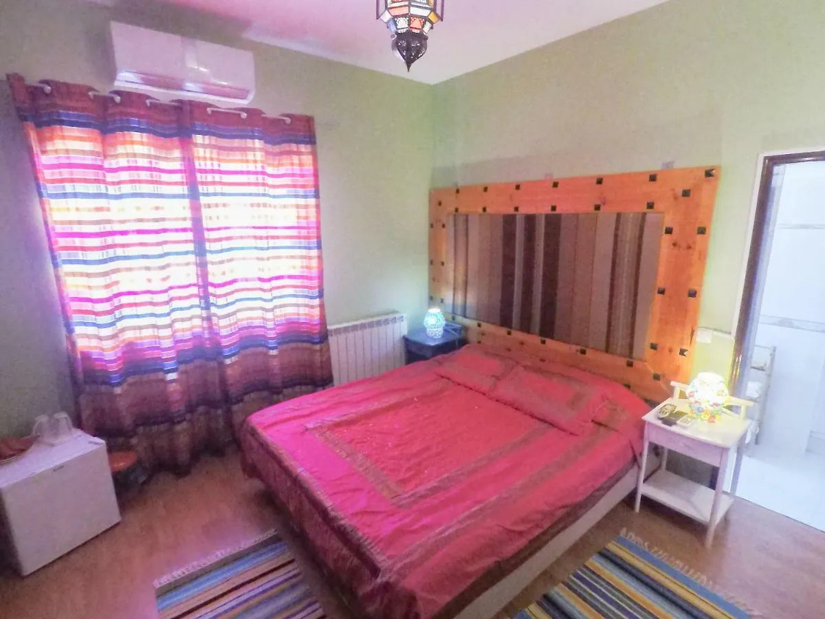 Aparthotel Inn Seventies Cheap & Chic Two Lagos